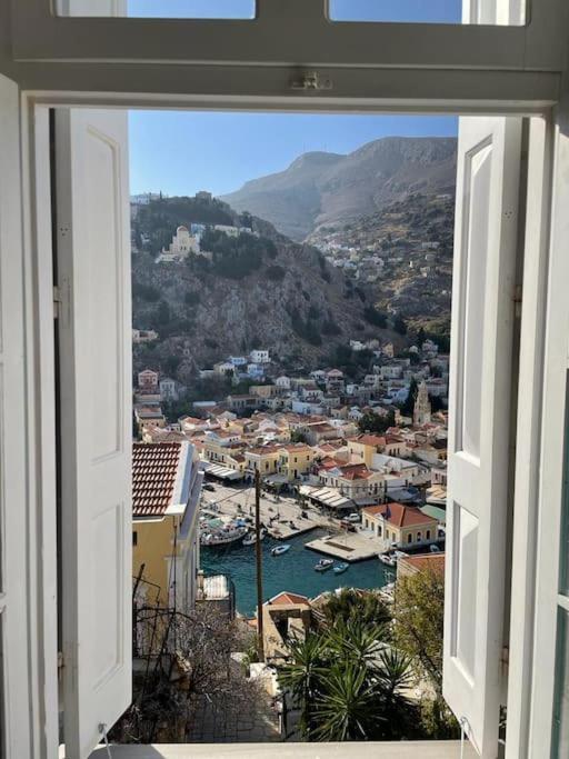 Maison Avec Terrasses Et Vues Simi Exterior foto