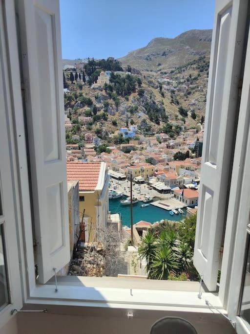 Maison Avec Terrasses Et Vues Simi Exterior foto